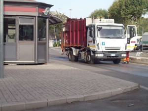 Via Salaria 981, Bonelli: "Costituire un comitato per monitorare la situazione"